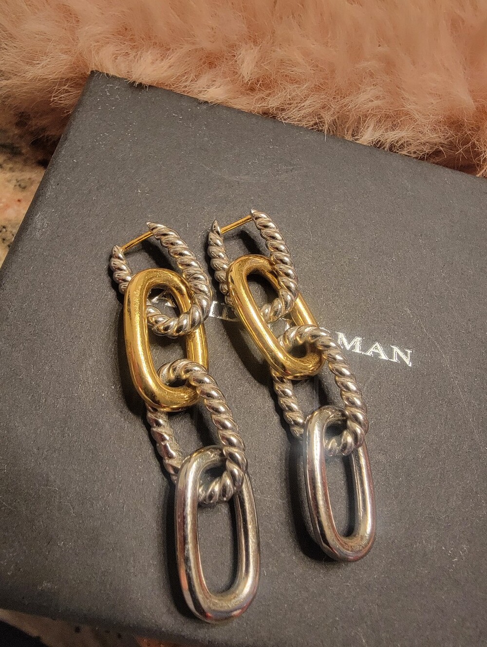 David Yurman Chain Link Earrings - Picture 4 of 6
